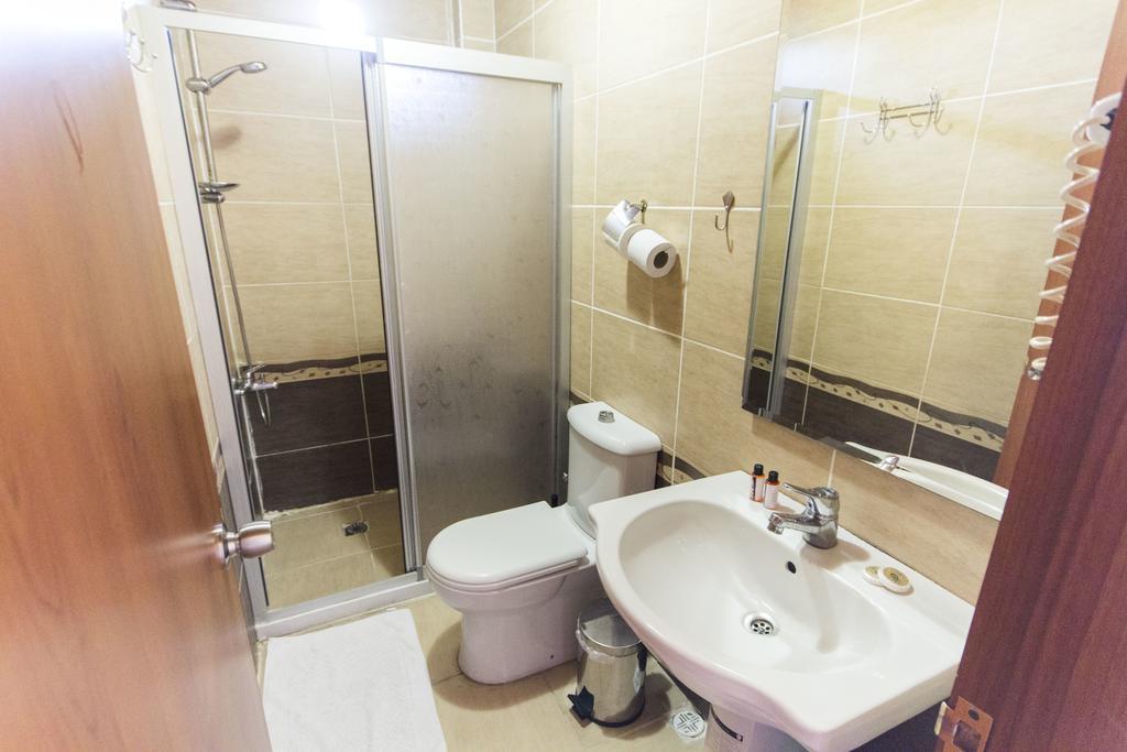 Herton Hotel Estambul Habitación foto