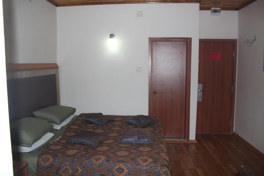 Herton Hotel Estambul Habitación foto