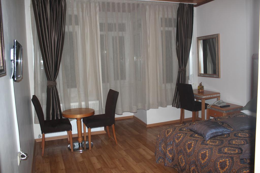 Herton Hotel Estambul Exterior foto